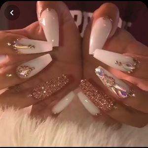 Meet your Posher, Gisela